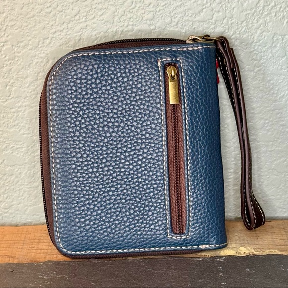 CHALA Leather Wristlet Wallet - Picture 2 of 4